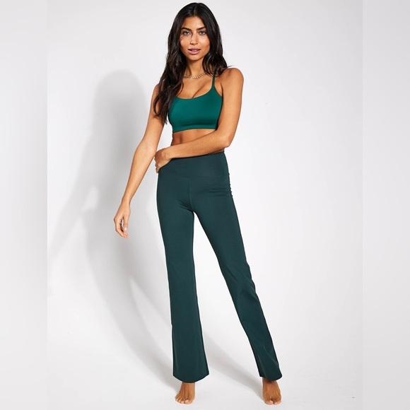 GIRLFRIEND COLLECTIVE Compressive Flare Leggings In Moss Green - Picture 4 of 7